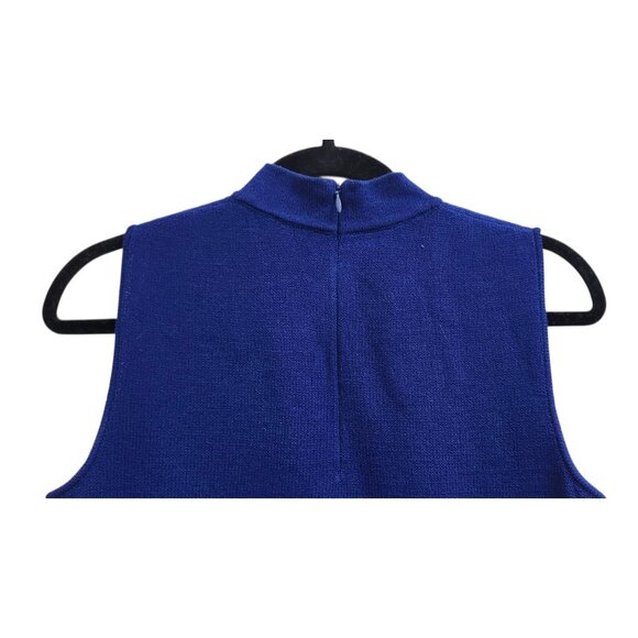 St. John Blue Neck Sleeveless Top Women's Size: P, Petite. - Picture 5 of 9